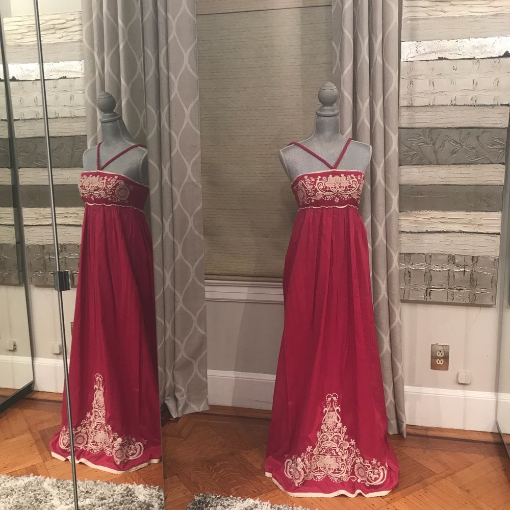 Embroidered summer dress